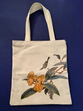 NWOT Tote bag with zipper